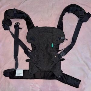 Infantino Flip 4 in 1 Baby Carrier